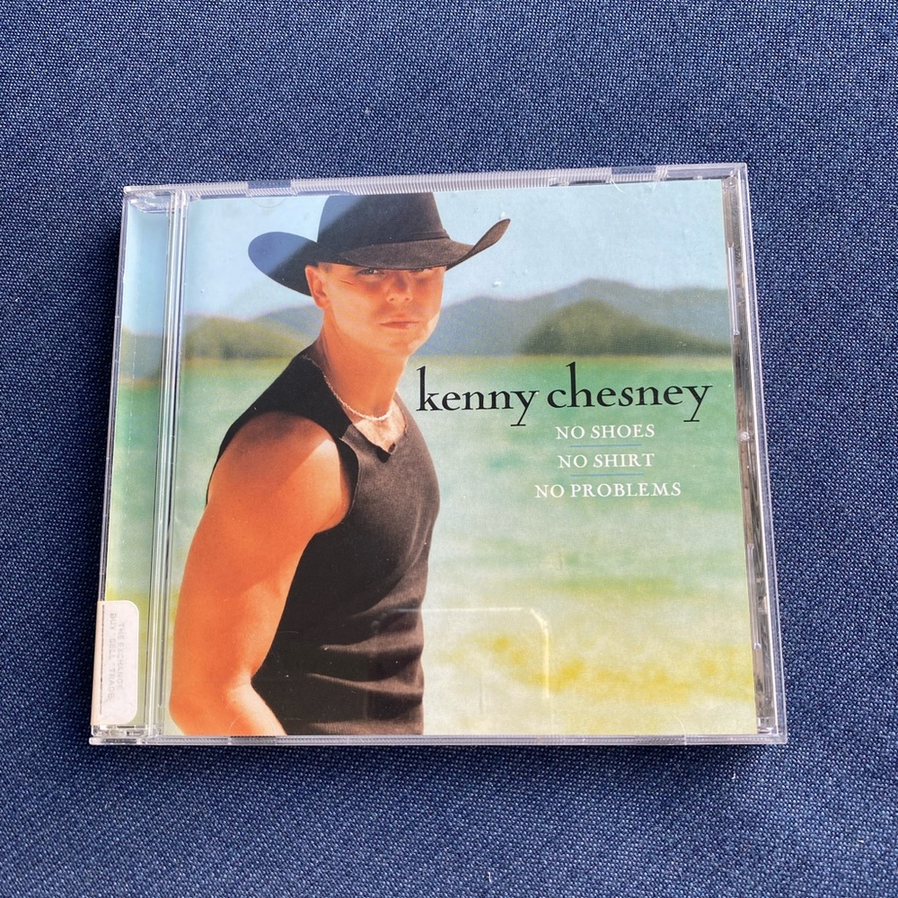 Kenny Chesney🏷7/$10🔥